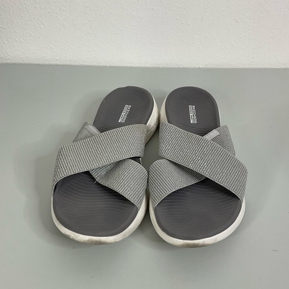 Skechers On the Go 600 Glistening Slide Sandals Size 9 - Picture 2 of 8